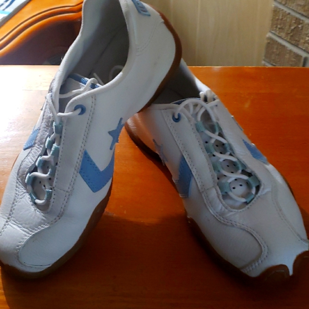 Shoes - Picture 3 of 5